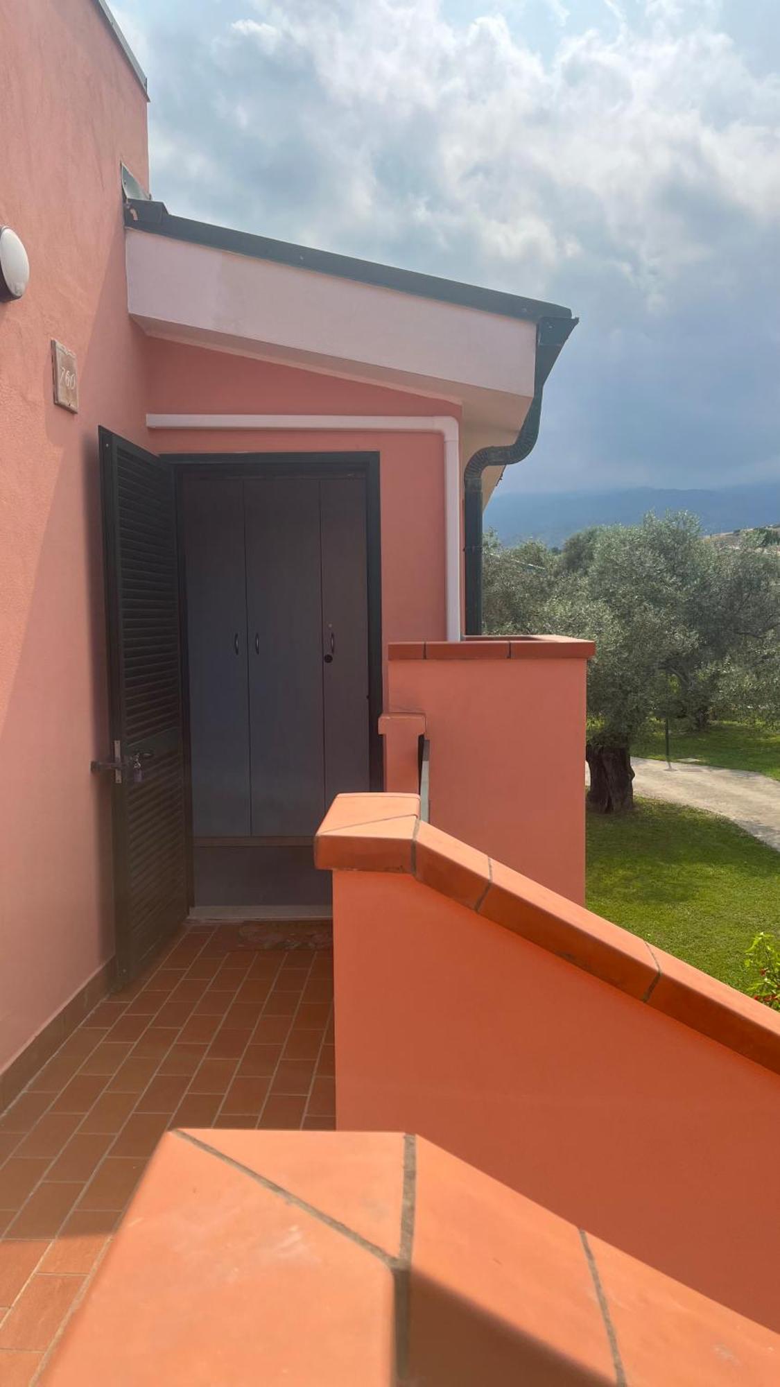 L'Isola Dei Vacanzieri Sant'Andrea Apostolo dello Ionio Bagian luar foto